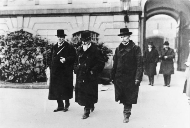 Bundesarchiv Bild 146-1972-019-04, Reichskonferenz des Rates der Volksbeauftragten in Berlin